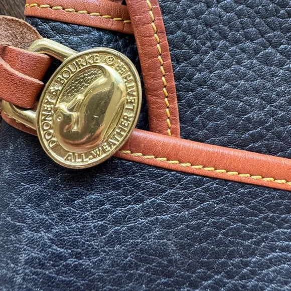 Dooney and Bourke Vintage Purse - Picture 3 of 7